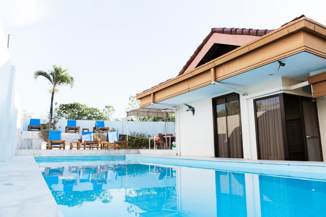 Backpackers Place in SEAVIEWHILLS BOHOL Panglao Exterior foto