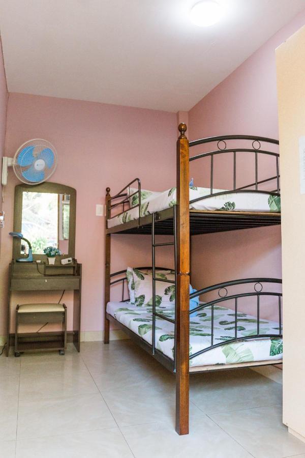 Backpackers Place in SEAVIEWHILLS BOHOL Panglao Exterior foto